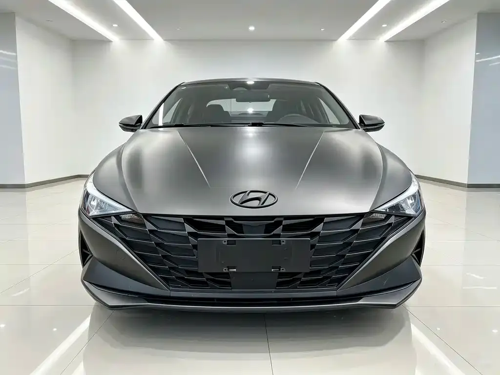 Hyundai Elantra — фото 9