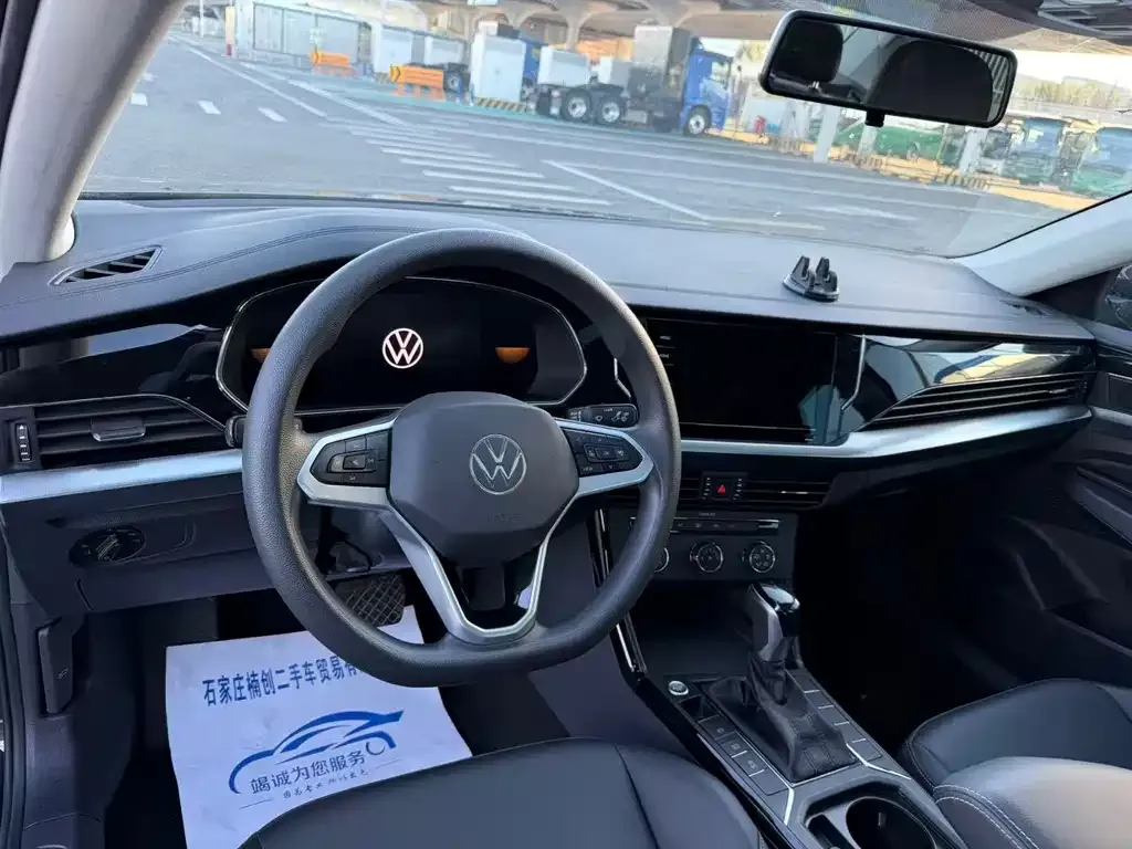 Volkswagen Passat — фото 7