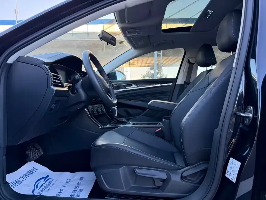 Volkswagen Passat — фото 4