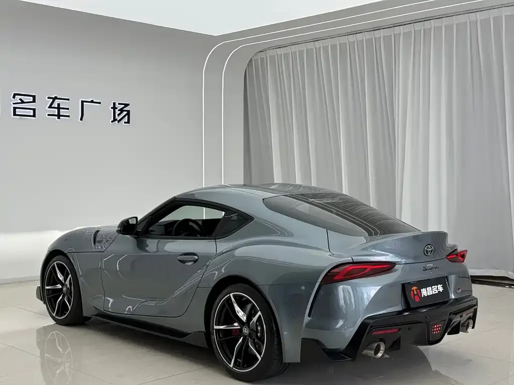 Toyota Supra — фото 6