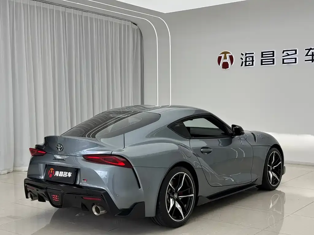 Toyota Supra — фото 3