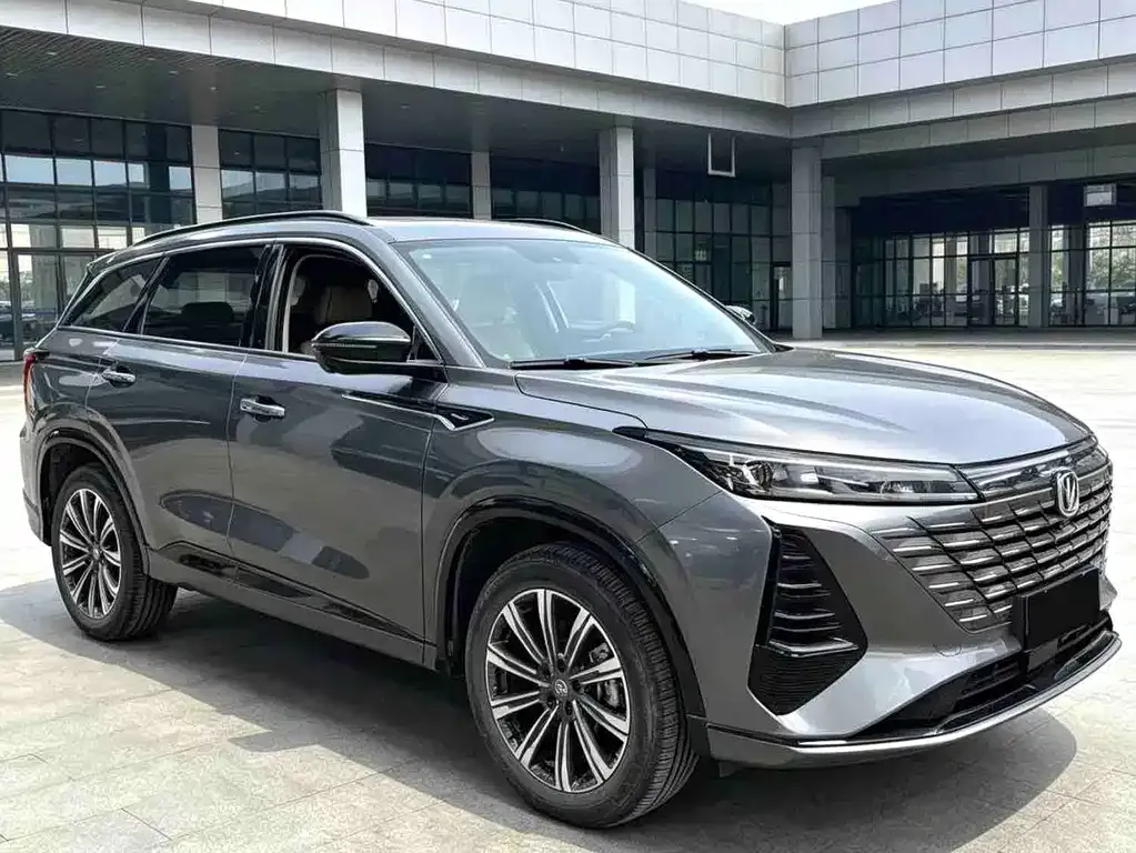 Changan CS75 PLUS — фото 6