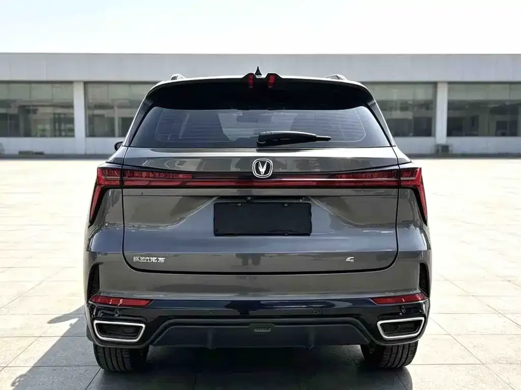 Changan CS75 PLUS — фото 4