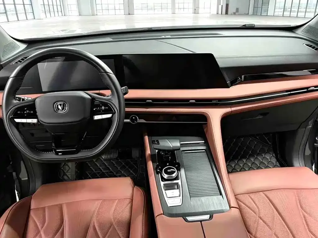 Changan CS75 PLUS — фото 3