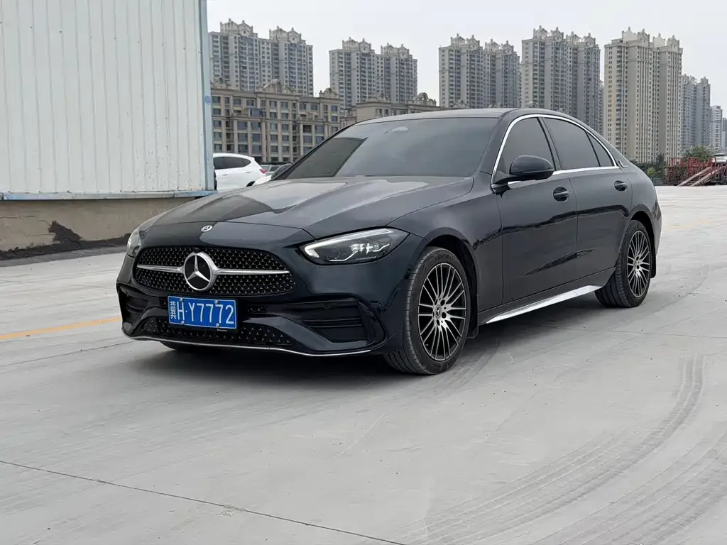 Mercedes-Benz C-Class — фото 1