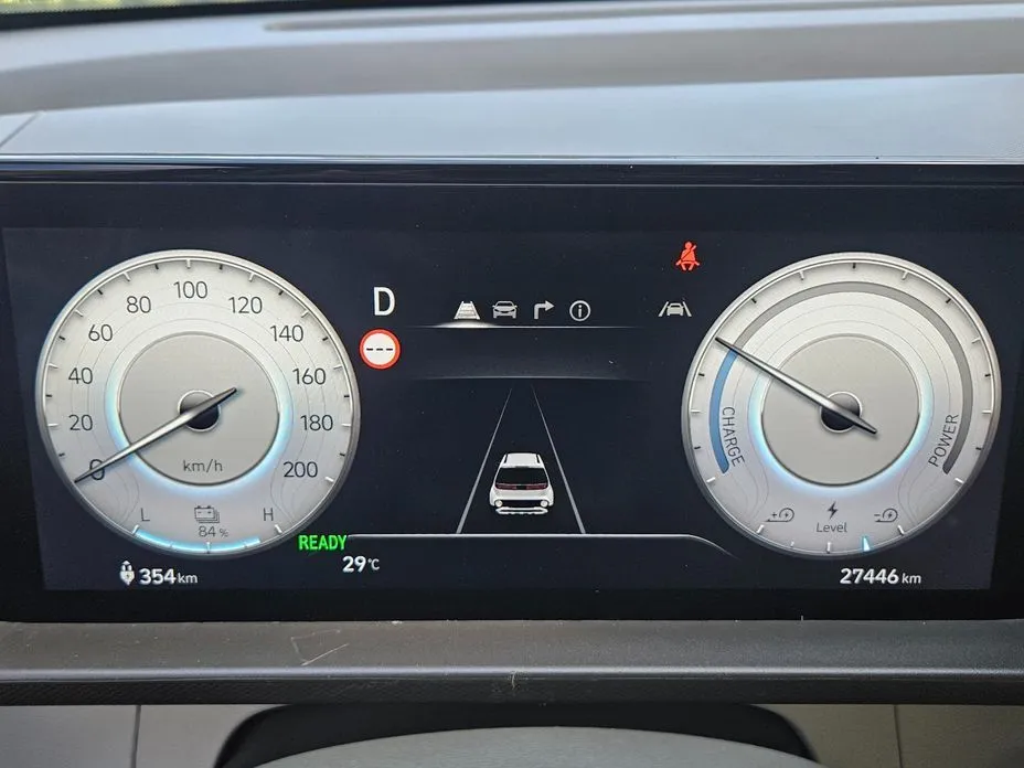 Hyundai Casper — фото 9