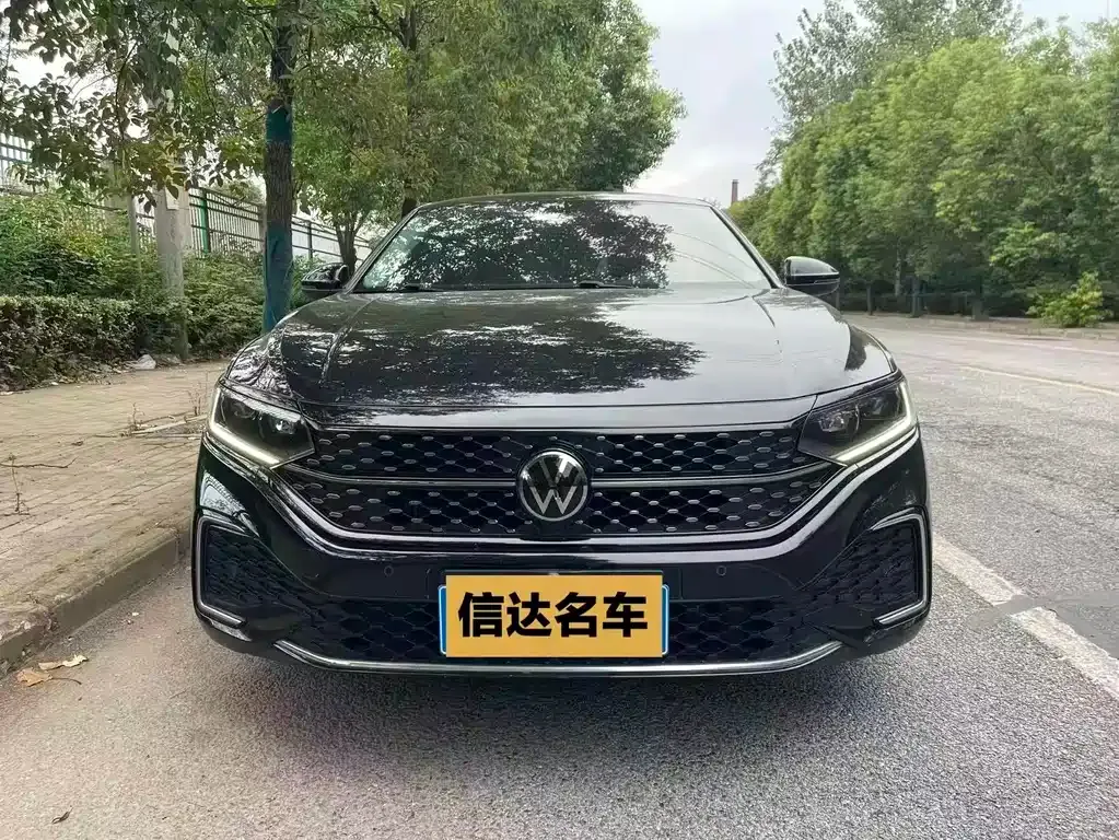 Volkswagen Passat — фото 10