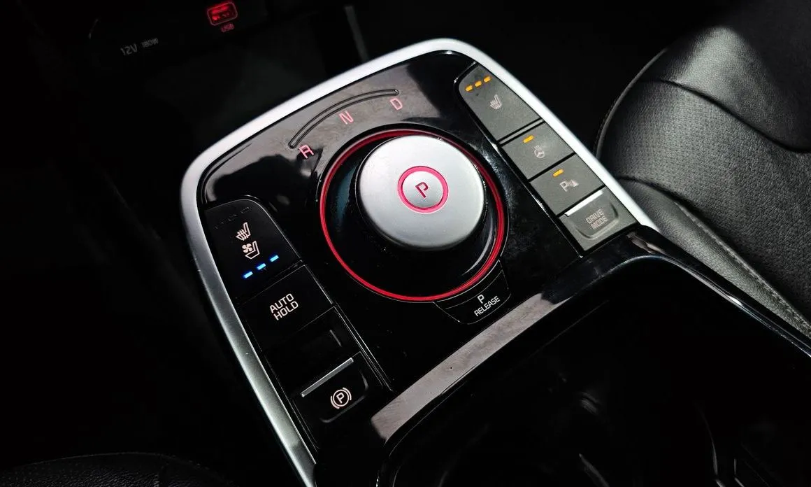 Kia Niro — фото 4