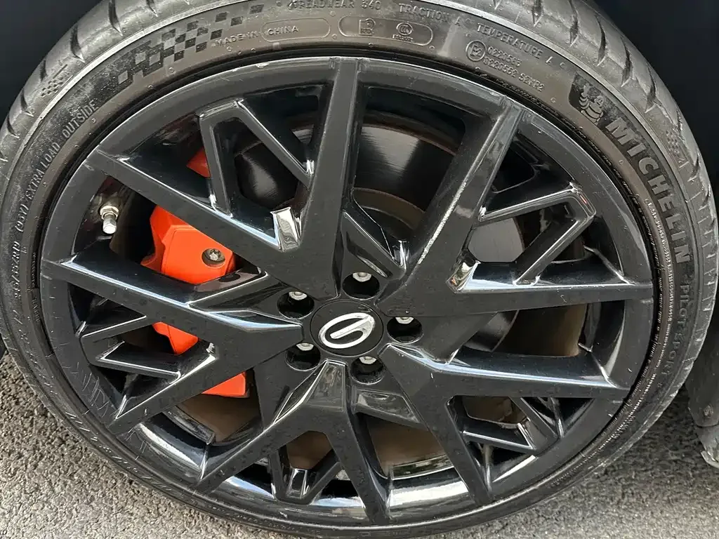 GAC Motor Shadow Leopard — фото 9