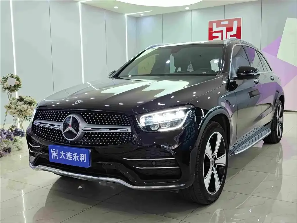Mercedes-Benz GLC — фото 1