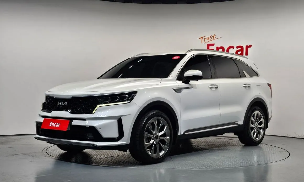 Kia Sorento — фото 1