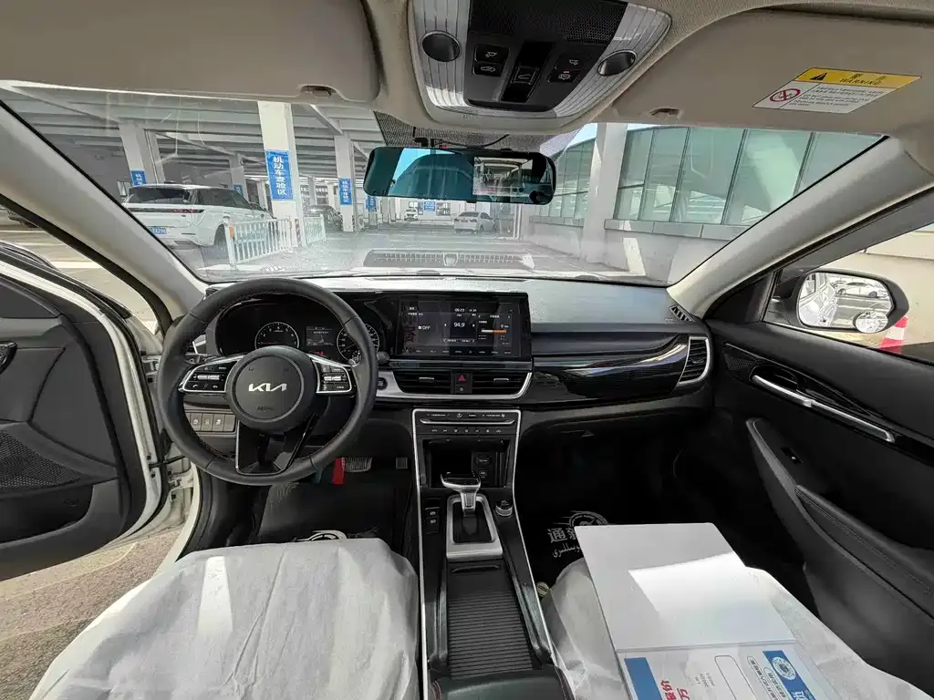 Kia KX3 — фото 9