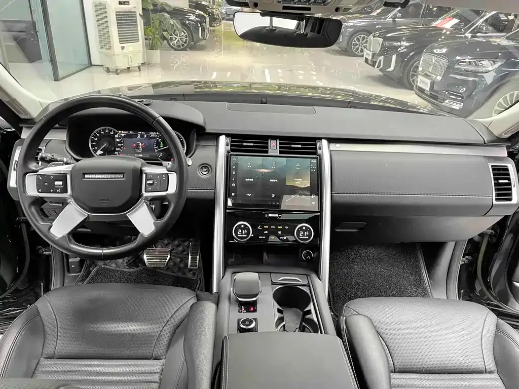 Land Rover Discovery — фото 10