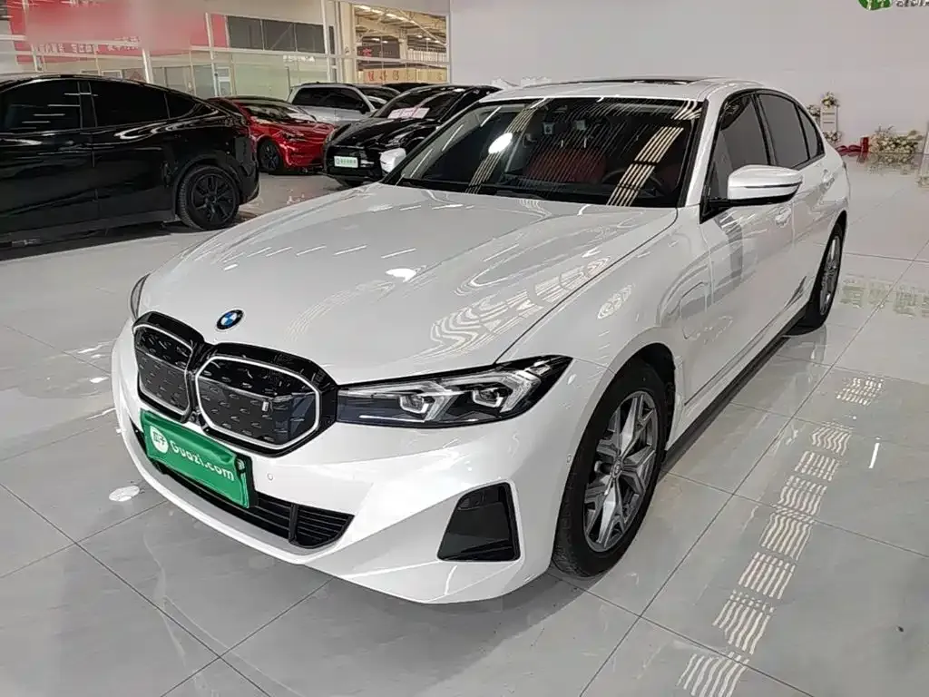 BMW i3 — фото 1