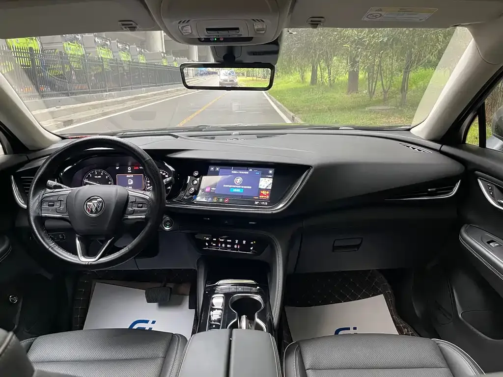 Buick Envision Plus — фото 5
