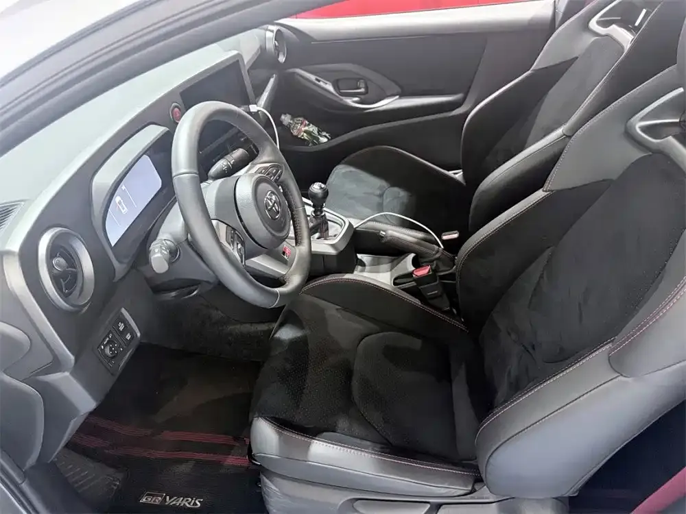 Toyota GR YARIS — фото 4