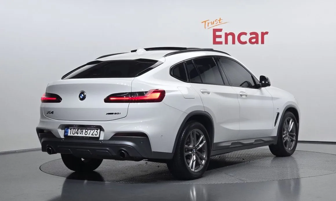 BMW X4 — фото 5