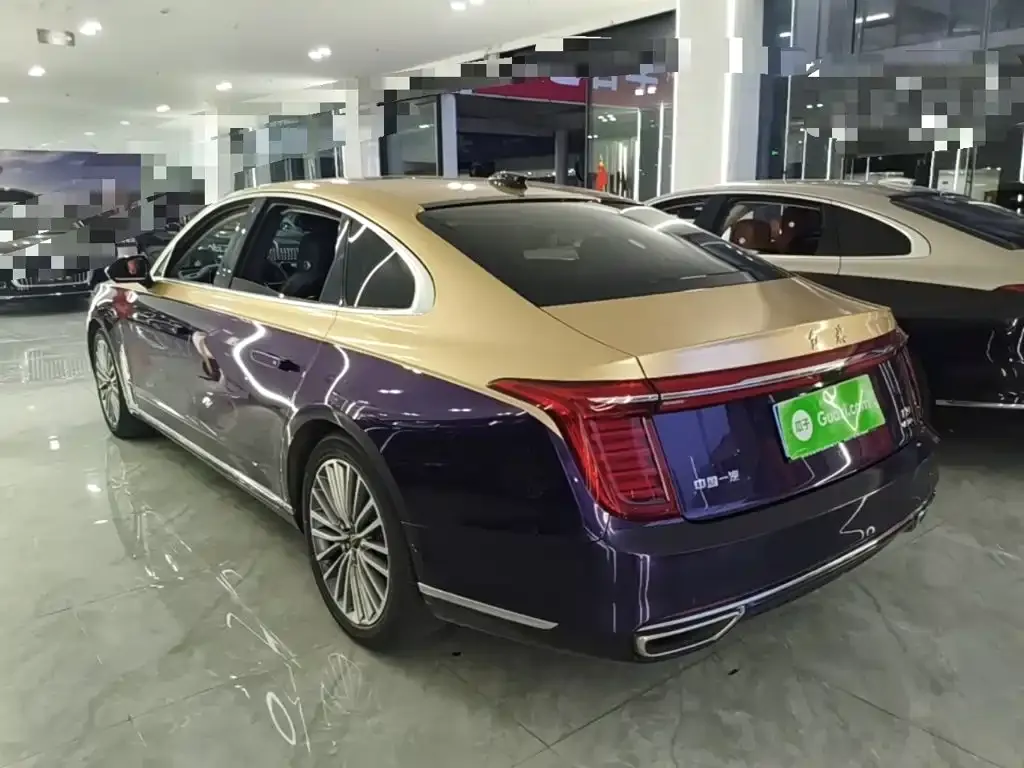 Hongqi H9 — фото 8