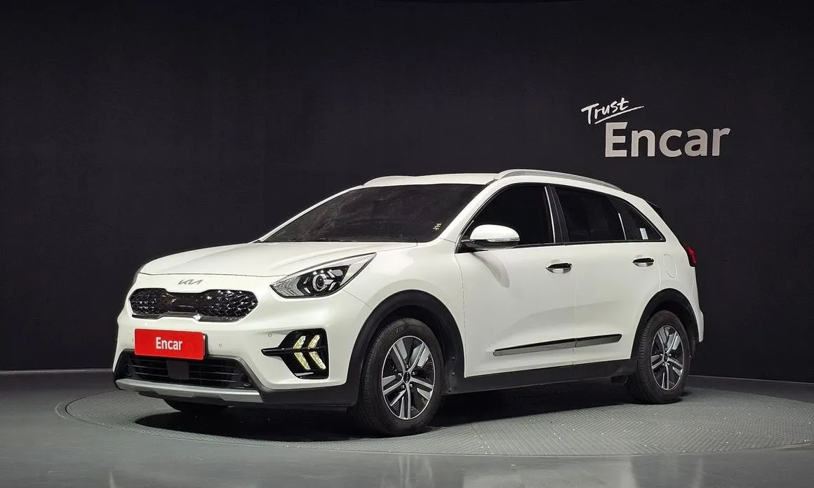 Kia Niro — фото 1