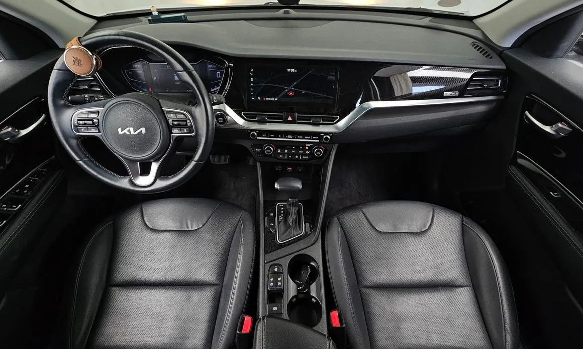 Kia Niro — фото 9