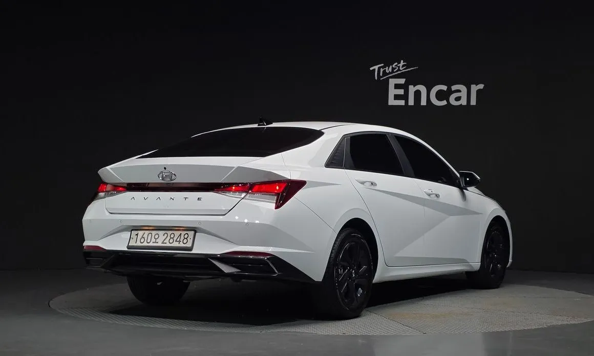 Hyundai AVANTE — фото 9