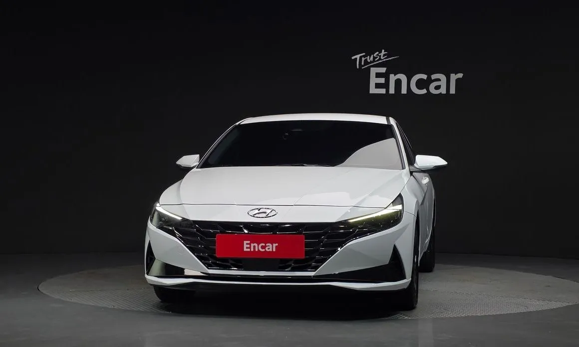 Hyundai AVANTE — фото 2