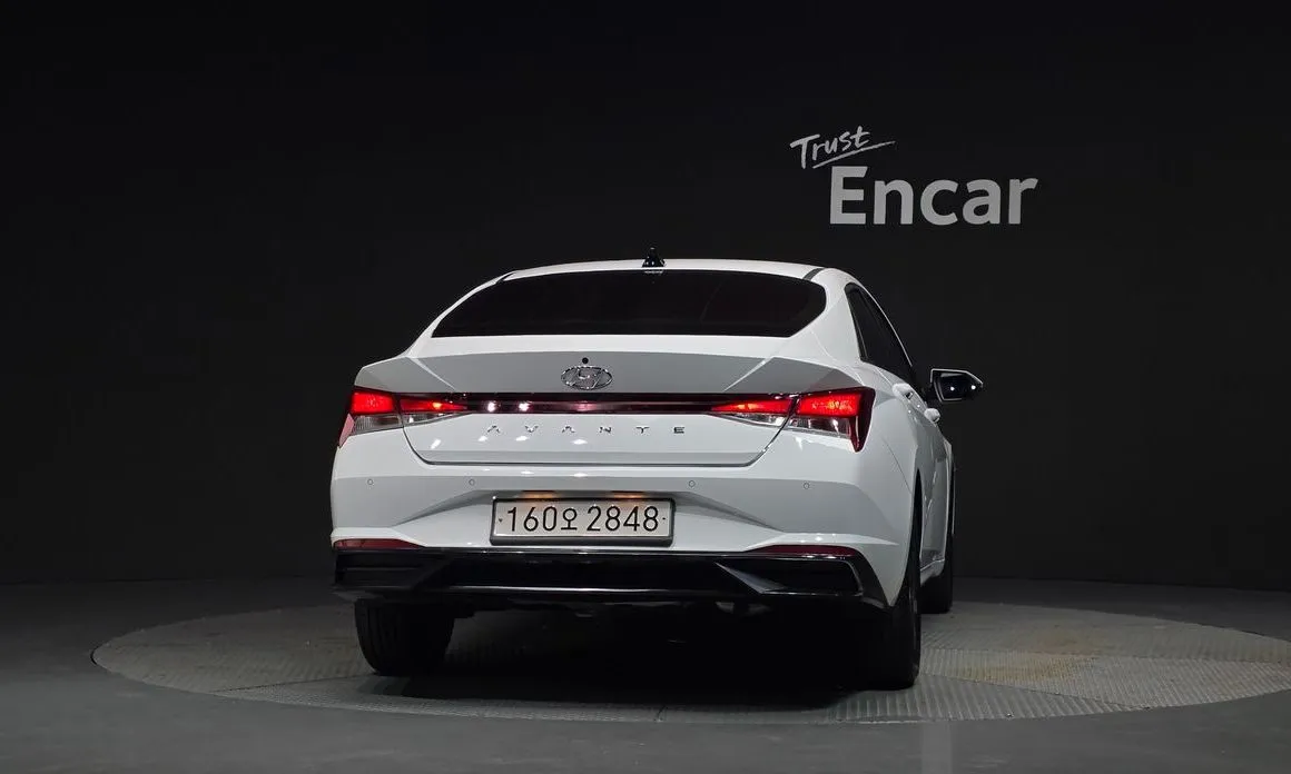 Hyundai AVANTE — фото 4