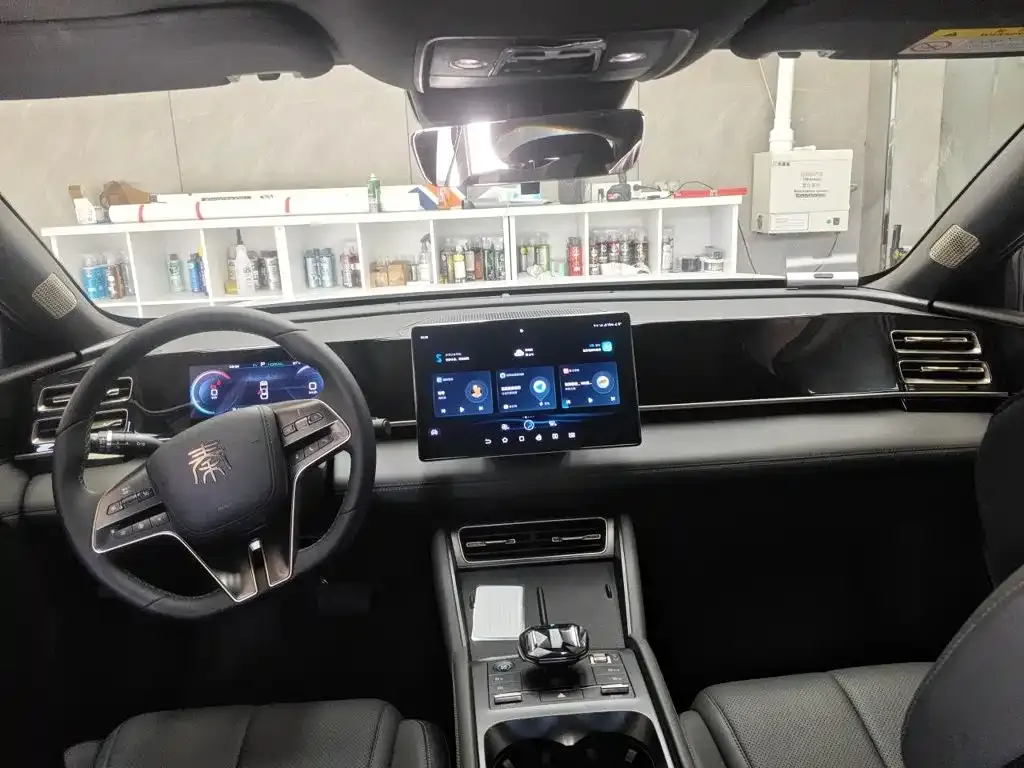 BYD Qin L — фото 10