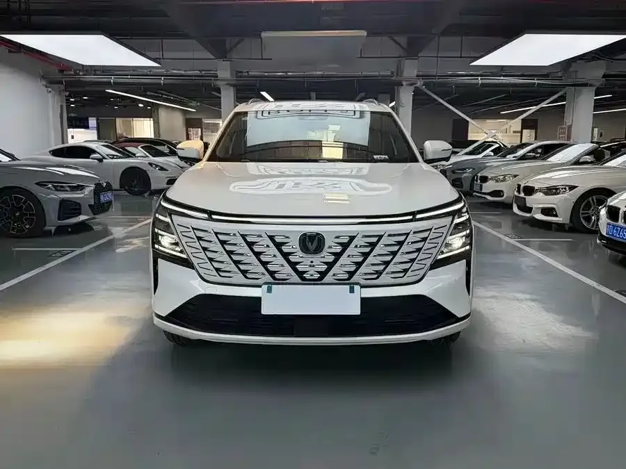 Changan CS75 PLUS — фото 2