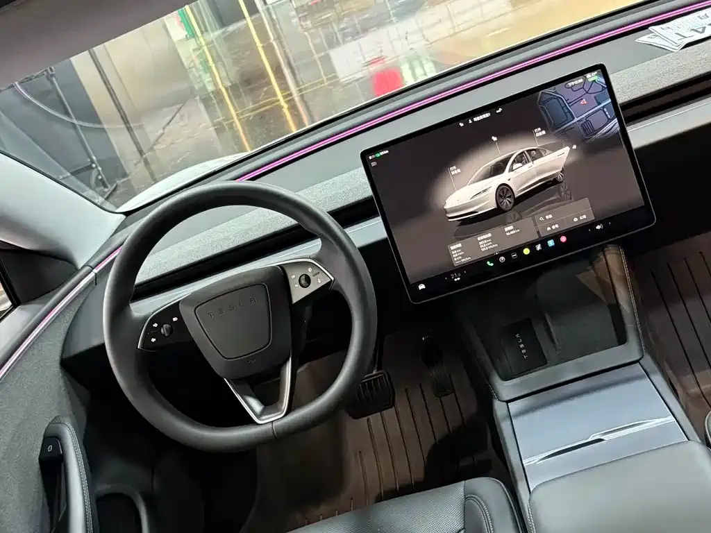 Tesla Model 3 — фото 5