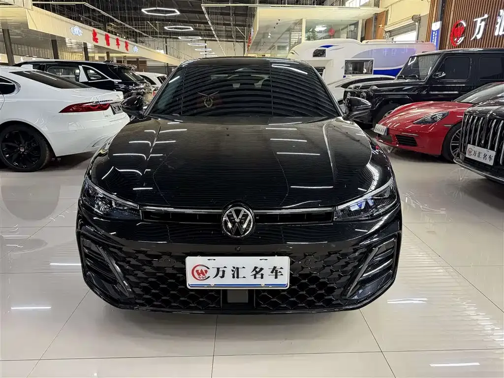 Volkswagen Passat — фото 1