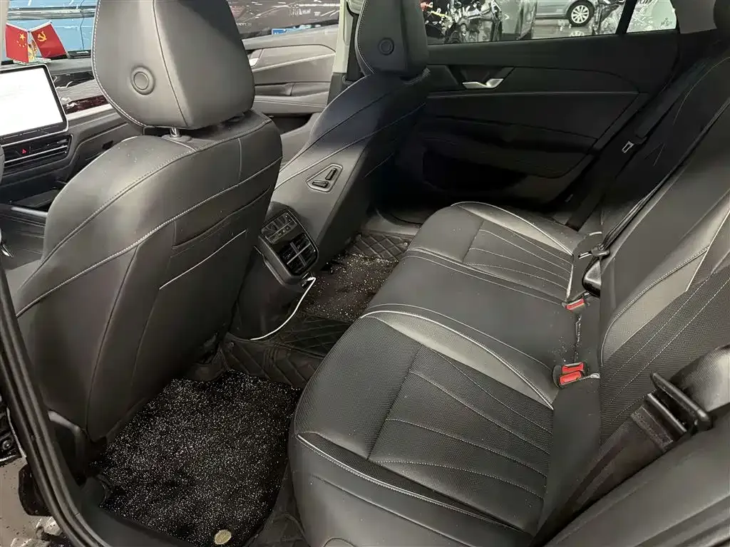 Volkswagen Passat — фото 4