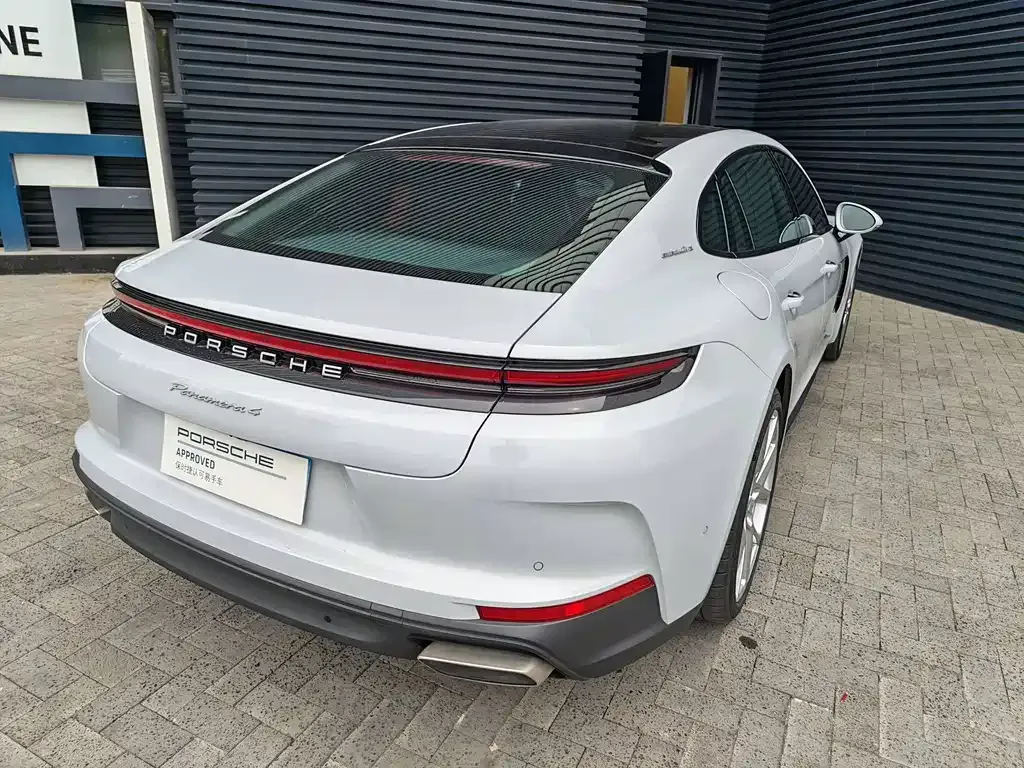 Porsche Panamera — фото 6