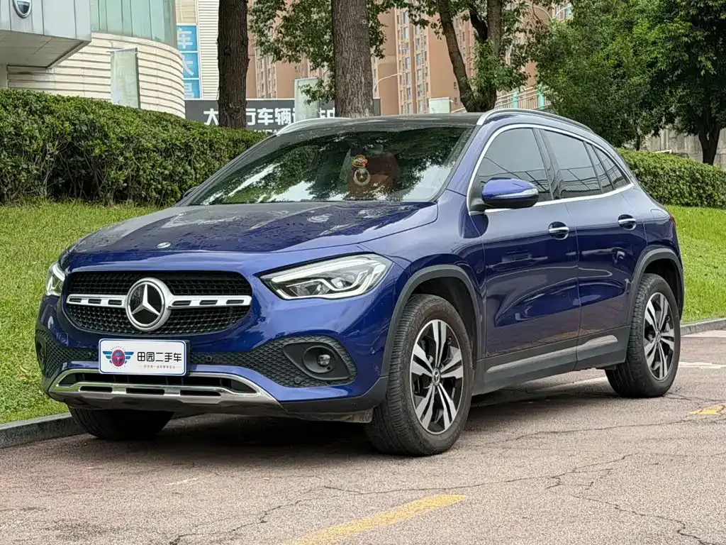 Mercedes-Benz GLA — фото 1