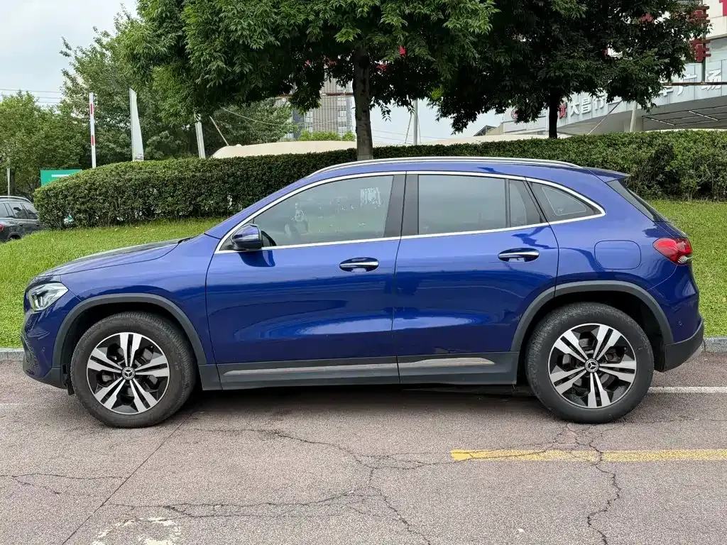 Mercedes-Benz GLA — фото 10