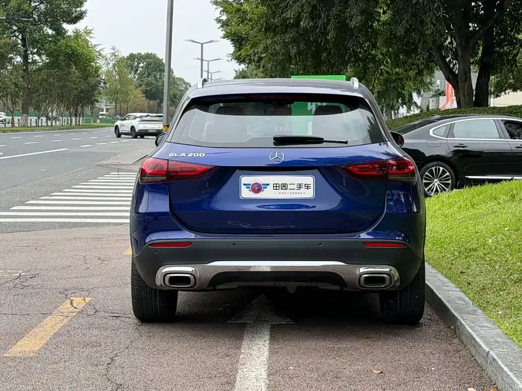 Mercedes-Benz GLA — фото 7