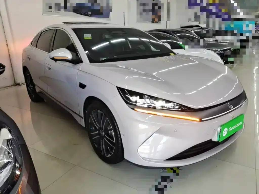 BYD Qin L — фото 6