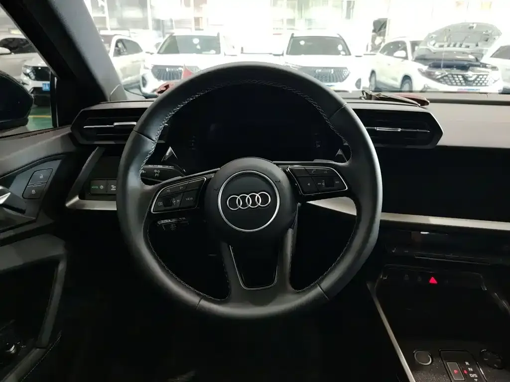 Audi A3 — фото 2