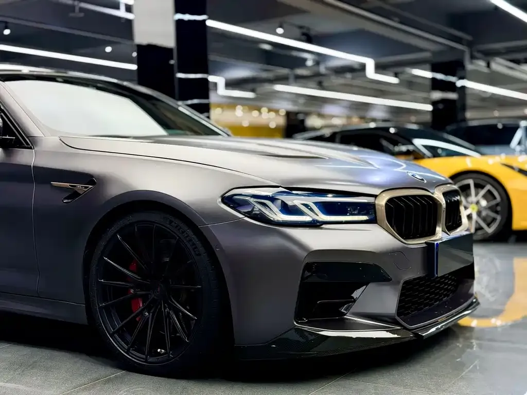 BMW M5 — фото 3