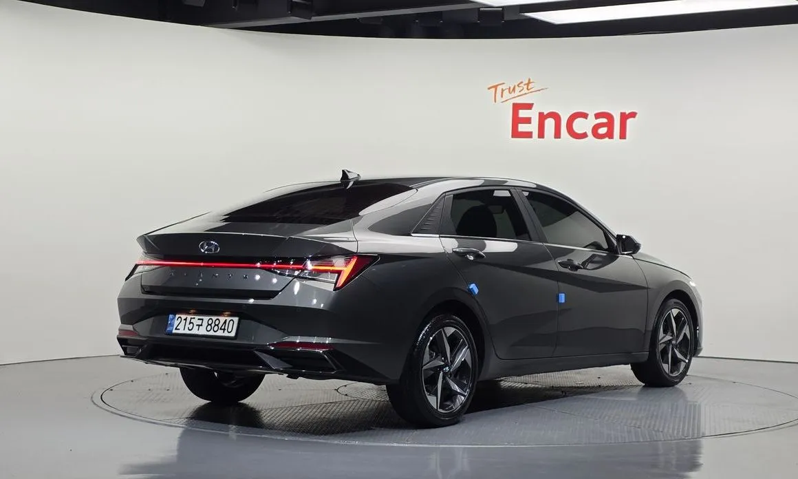 Hyundai AVANTE — фото 5
