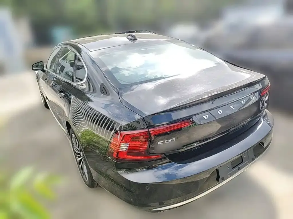 Volvo S90 — фото 2