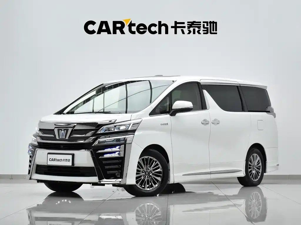 Toyota Vellfire — фото 1