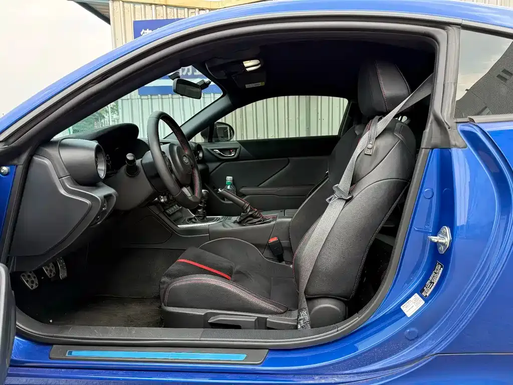 Subaru BRZ — фото 8