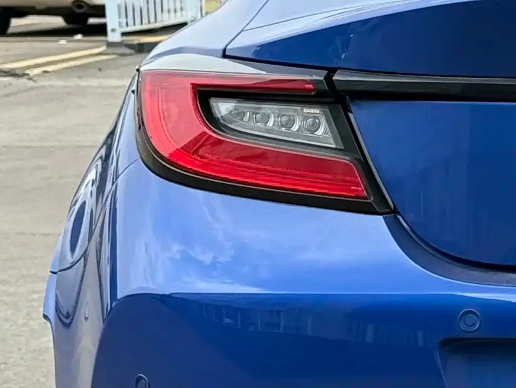 Subaru BRZ — фото 2
