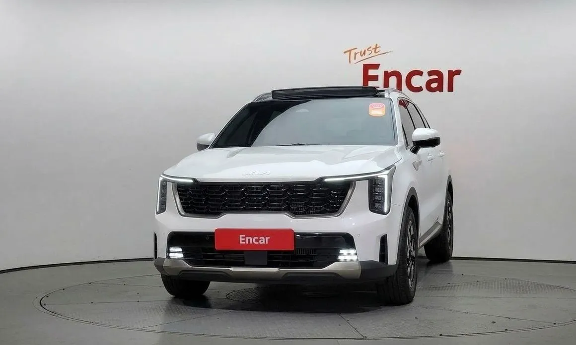Kia Sorento — фото 10