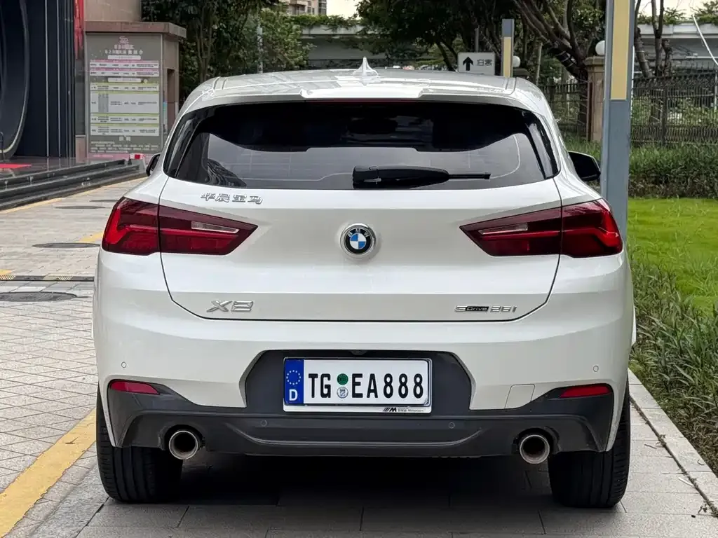 BMW X2 — фото 8