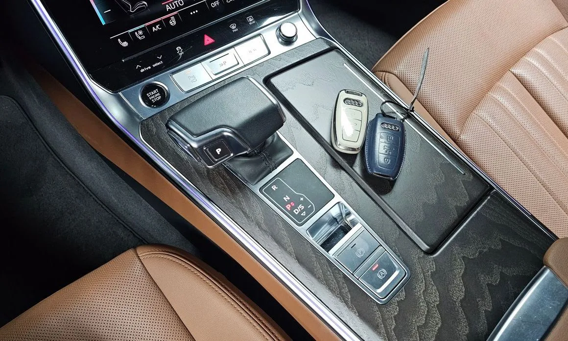 Audi A6 — фото 10