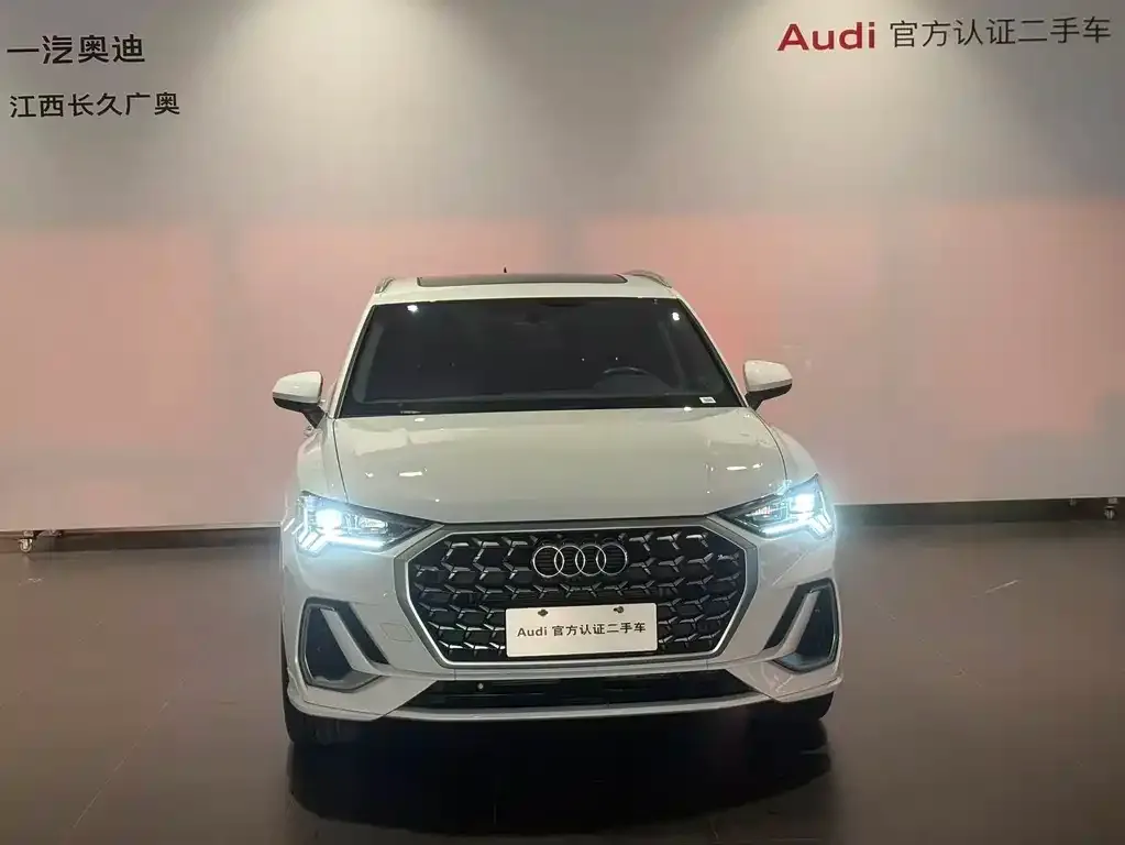 Audi Q3 — фото 2