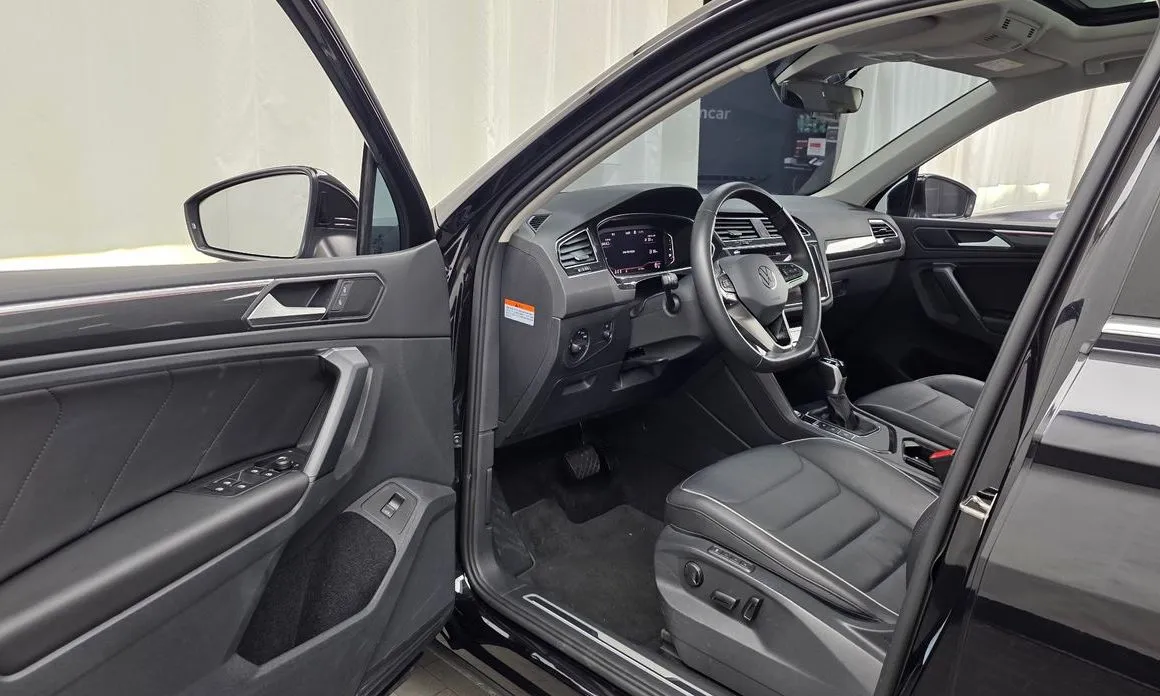 Volkswagen Tiguan — фото 7
