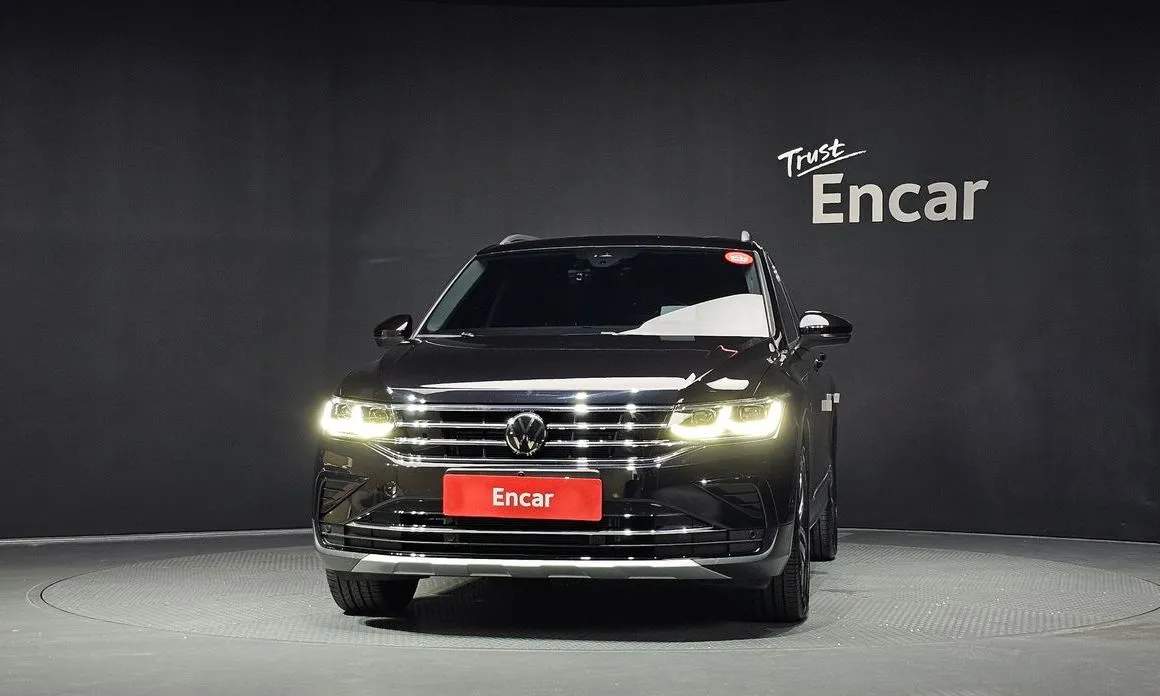 Volkswagen Tiguan — фото 9